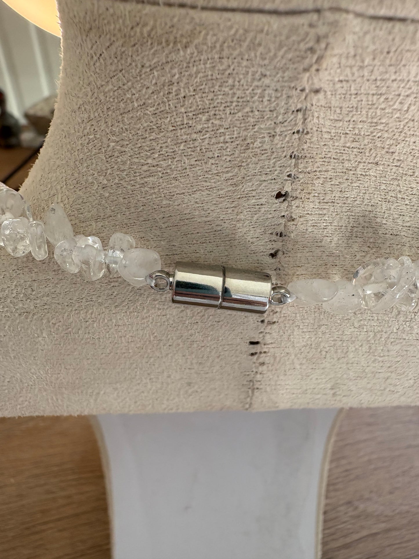 Collier Cristal de roche aimanté