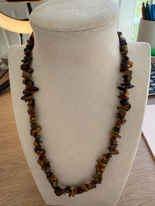 Collier œil du tigre aimanté