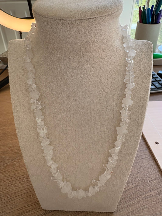 Collier Cristal de roche aimanté